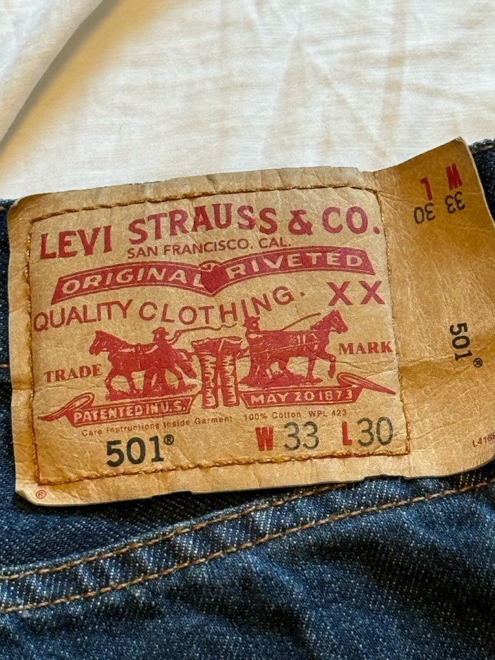 Jeans Levis 501 str 33/30enim