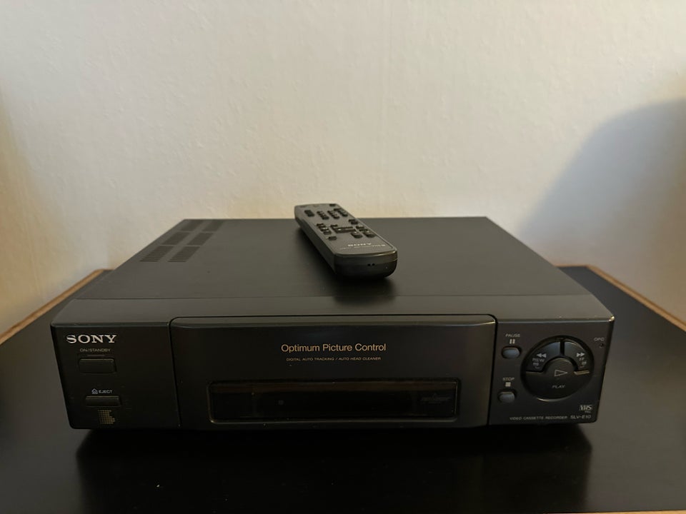 VHS videomaskine, Sony, God