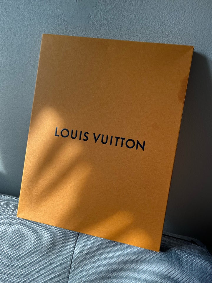 Louis Vuitton California kourtney