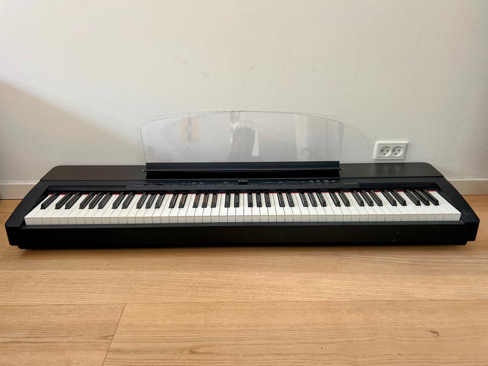 Digitalpiano, Yamaha P-140