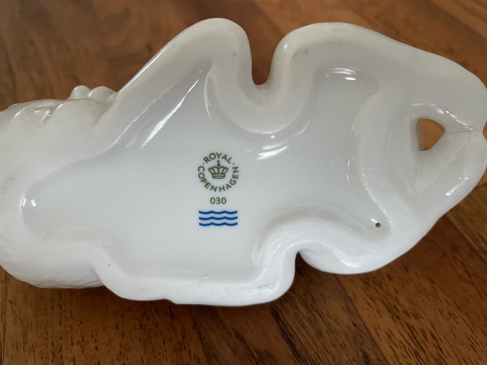 Royal copenhagen baby figurer