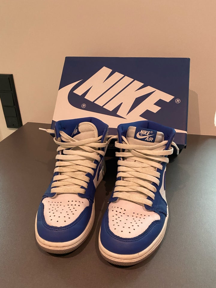 Sneakers, str. 37, Nike Air jordan 1