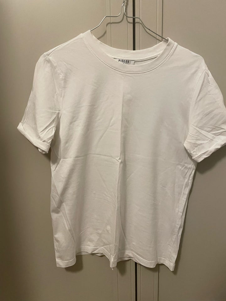 T-shirt, Pieces, str. 36