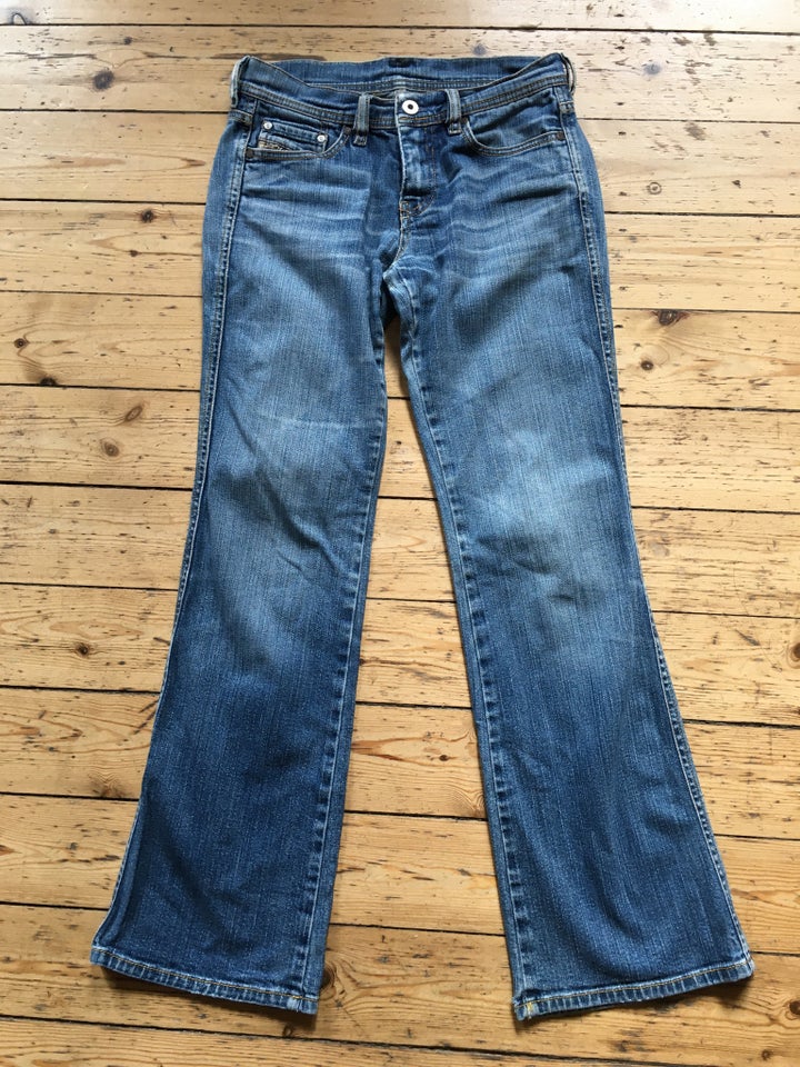 Jeans, Diesel, str. 26