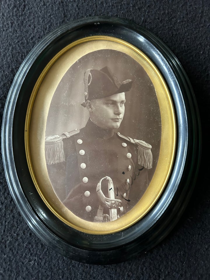 Militær, FLÅDEN MARINEN OFFICER