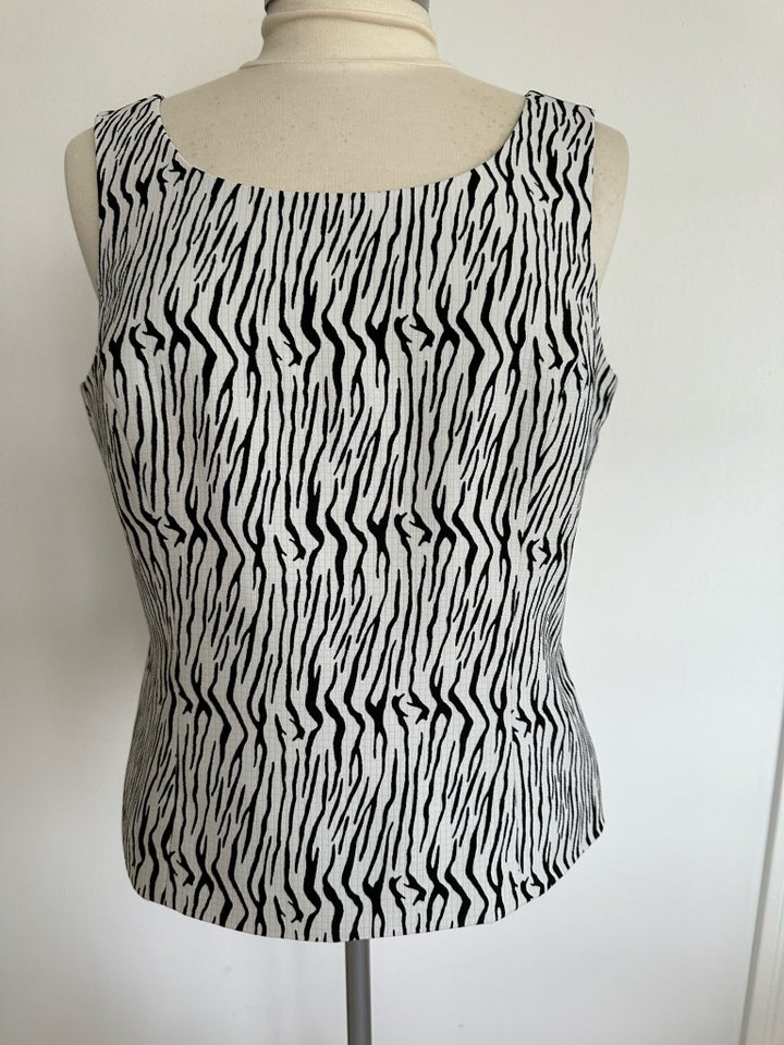 Top Liz claiborne  str 40