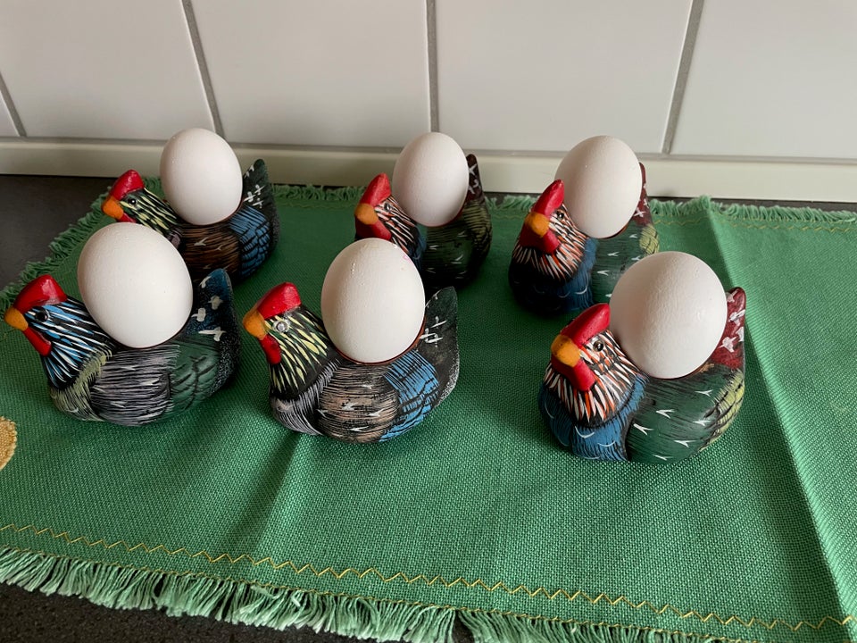 Keramik Æggebægre små høner