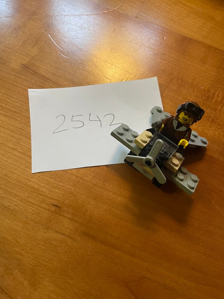 Lego System, 2542