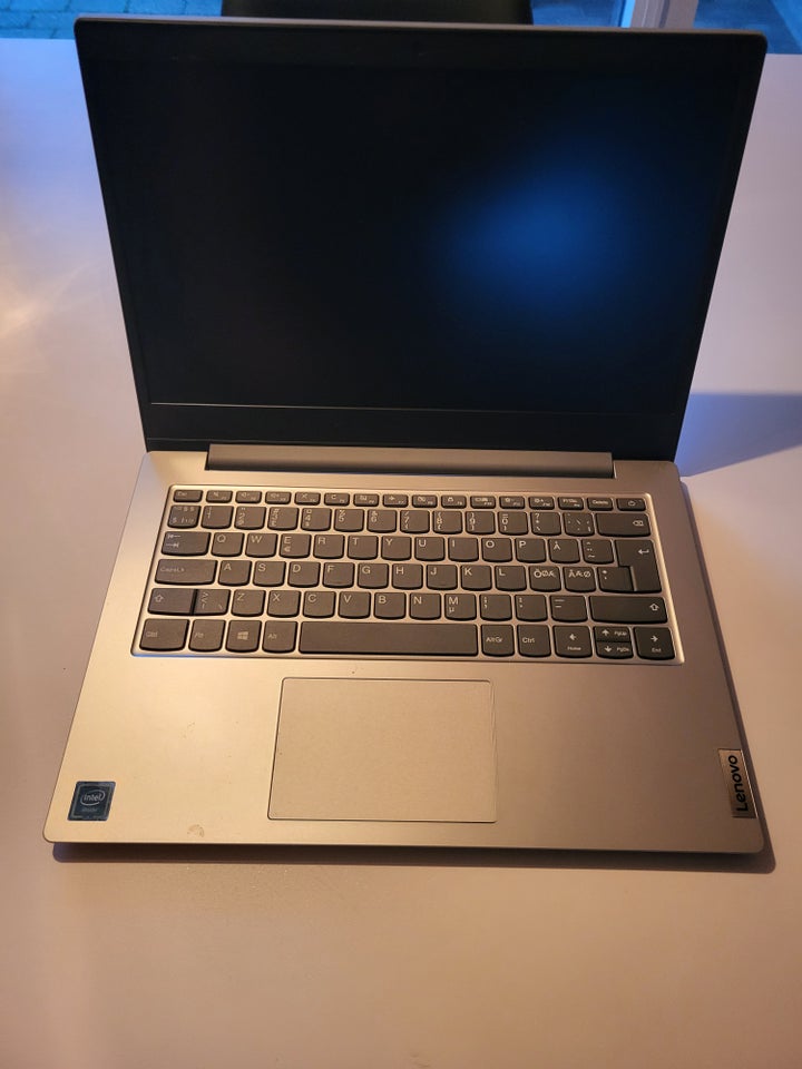 Lenovo IdeaPad , 1x intel N4020 GHz,