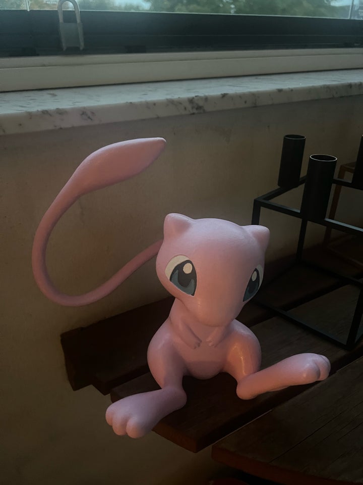 Figurer, Håndmalet Mew Pokemon