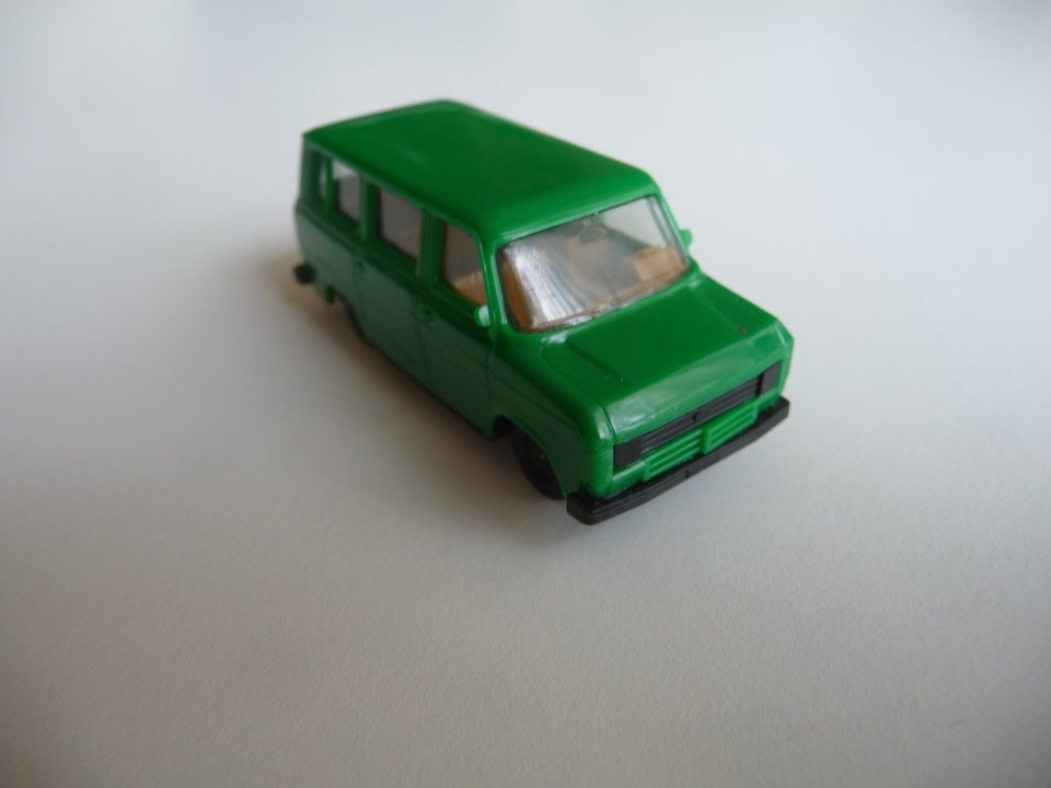 Modeltog, Herpa Ford Transit,