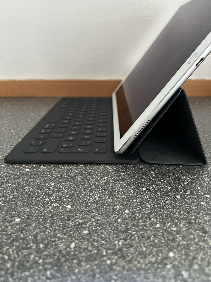 iPad Pro sort Perfekt