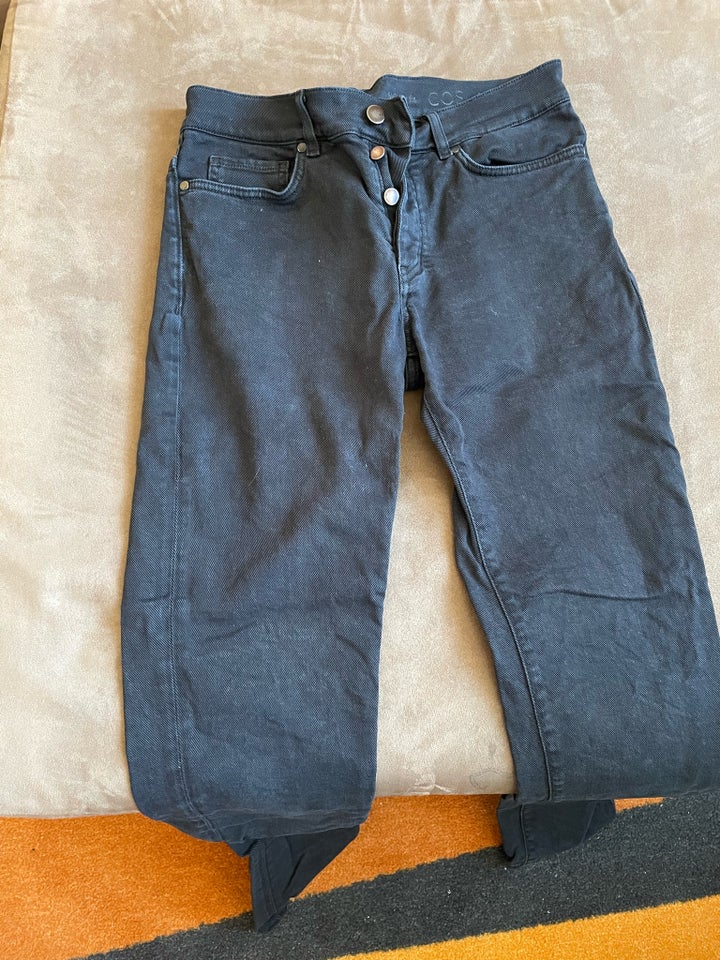 Jeans COS str 31