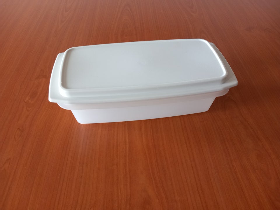 Tupperware osteboks 23x11 cm, H:7