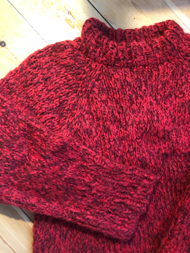 Sweater, Hjemmestrikket, str. 40