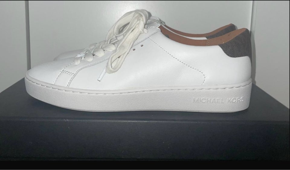 Sneakers str 385 Michael Kors