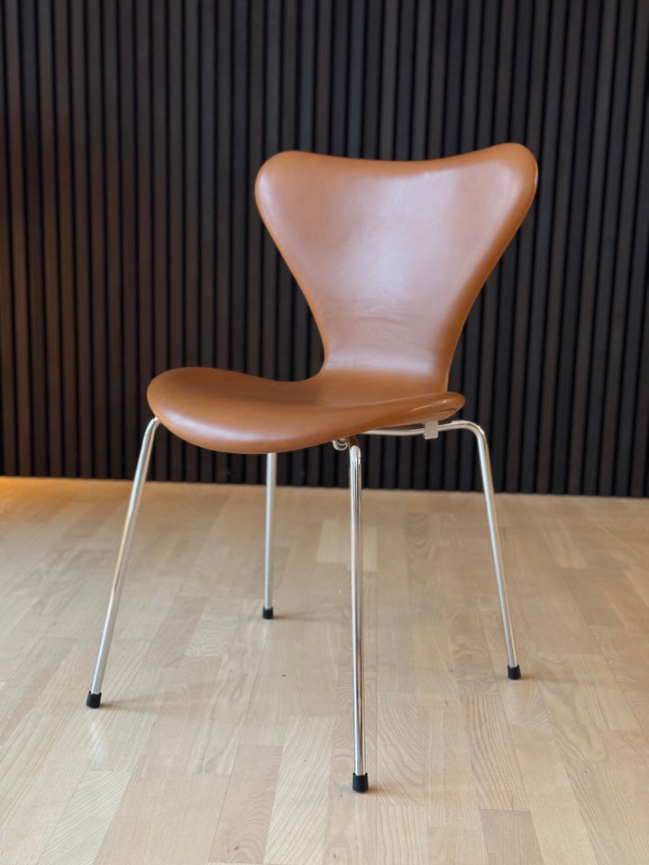 Arne Jacobsen 3107 Stabelstol