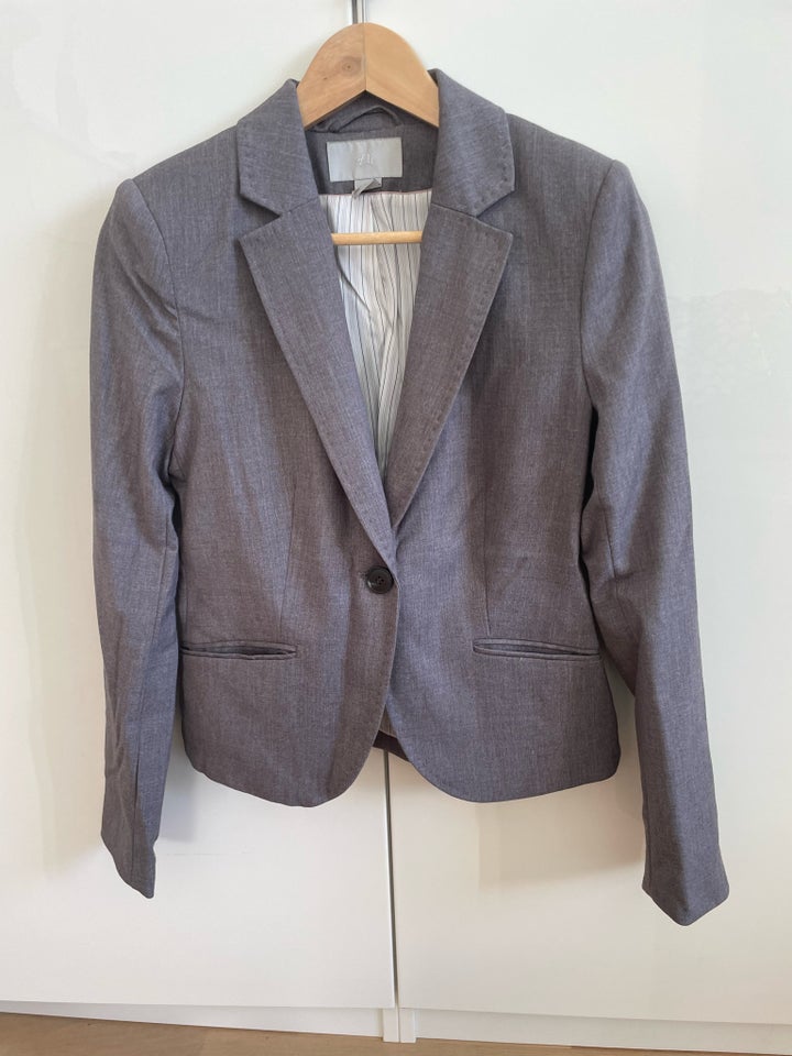 Blazer, str. 38, H  M