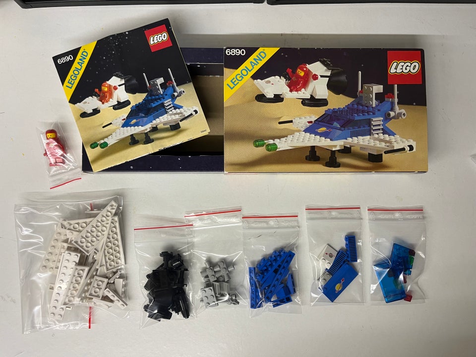 Lego Space 6890 Cosmic Cruiser