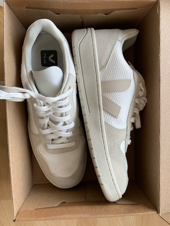 Sneakers, str. 40, Veja