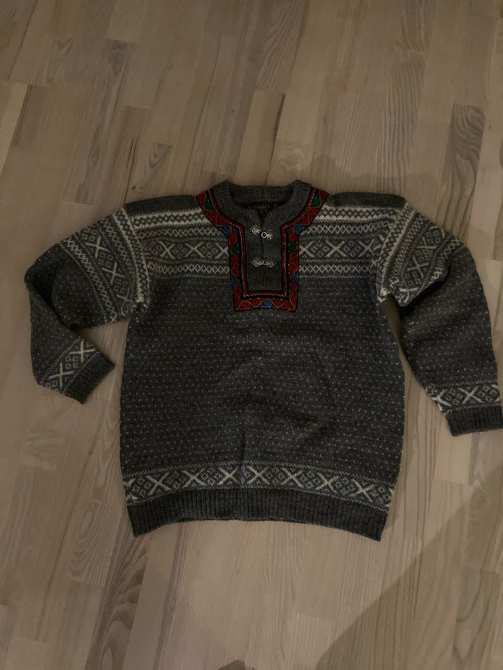 Sweater, Noreg, str. 38