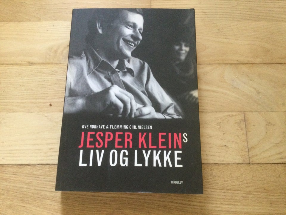 Liv og Lykke med Jesper Klein, Ove