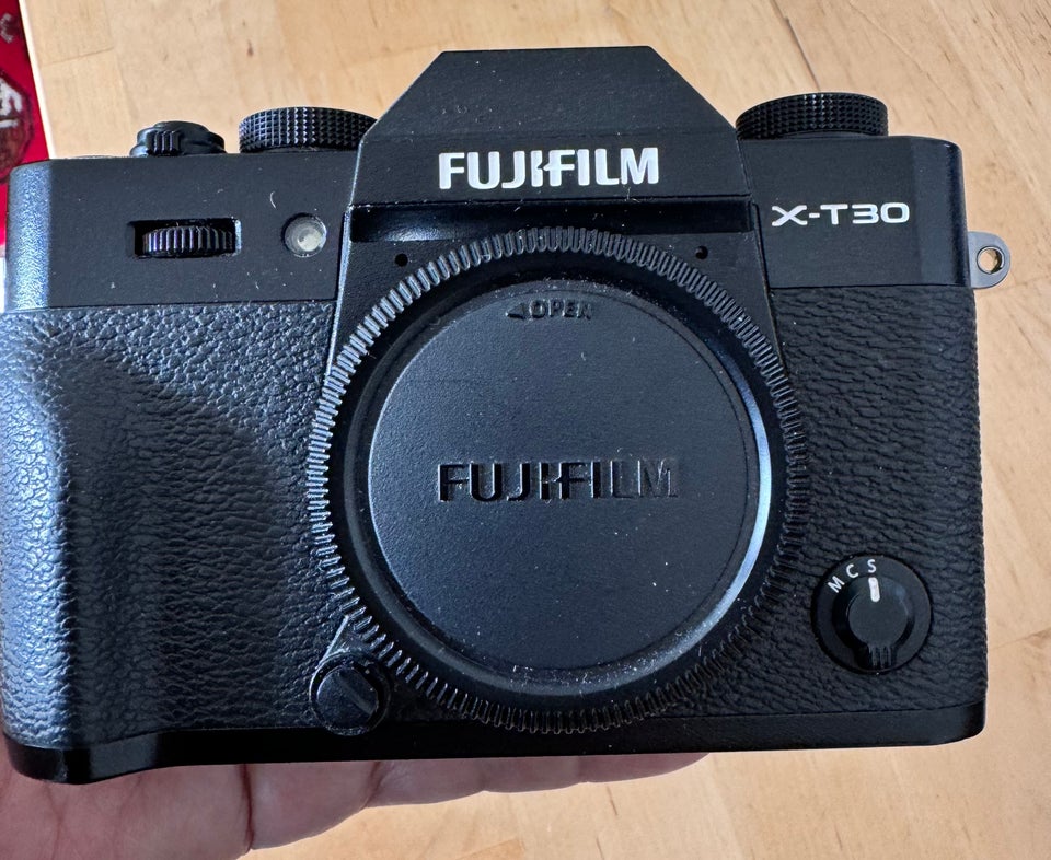 Fujifilm, X-T30 , 26.1 megapixels