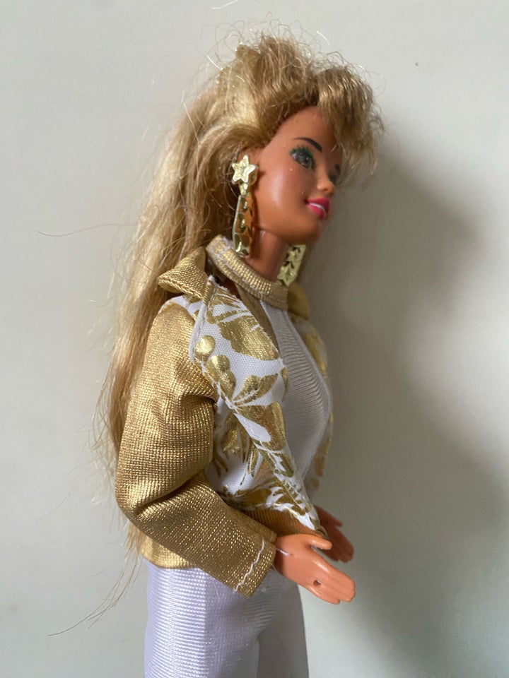 Barbie, Teresa Hollywood Barbie