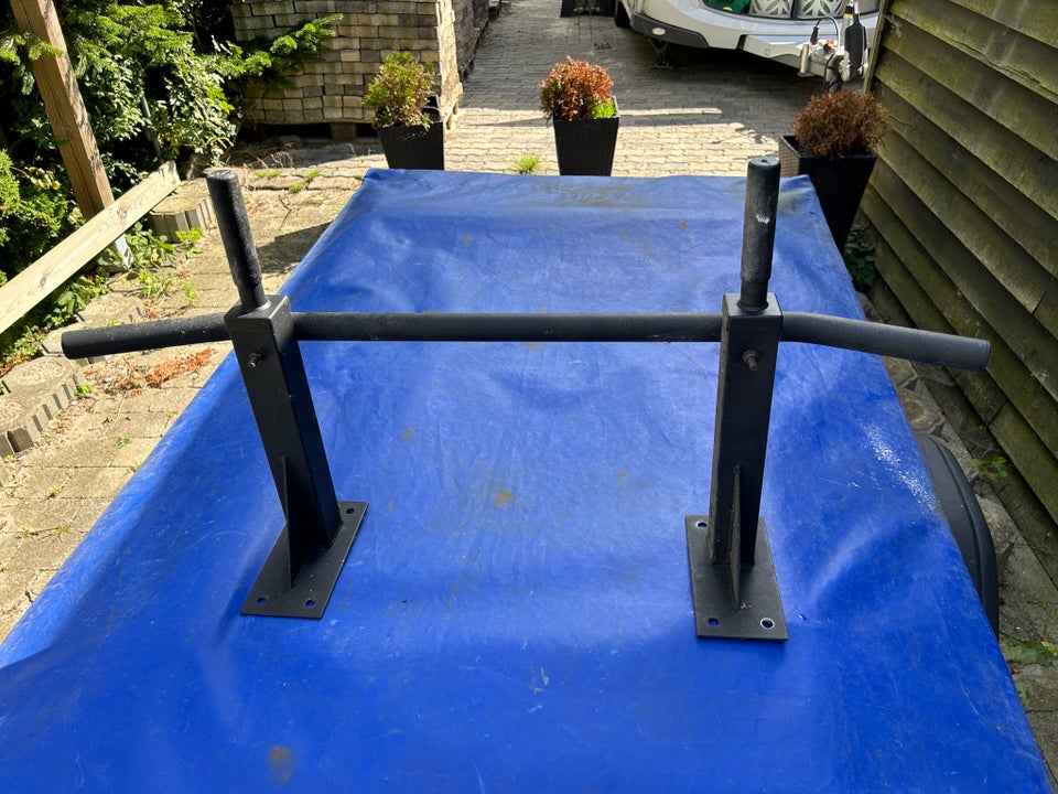 Andet Pull up bar