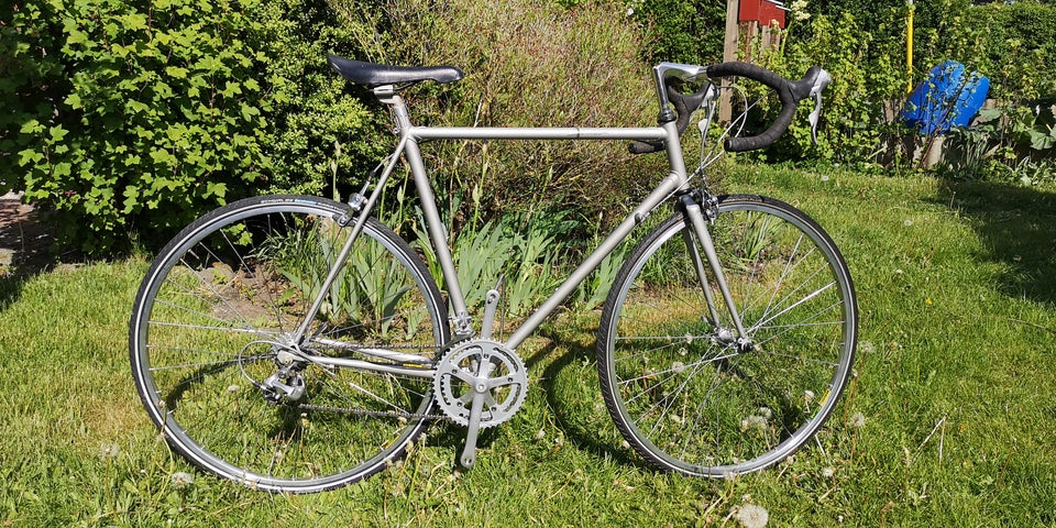 Herreracer, Everton, 57 cm stel