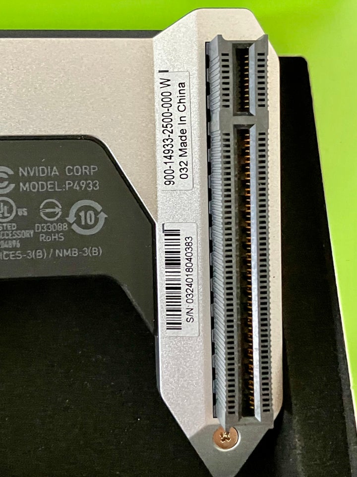 GeForce RTX NVLink Bridge 4-Slot