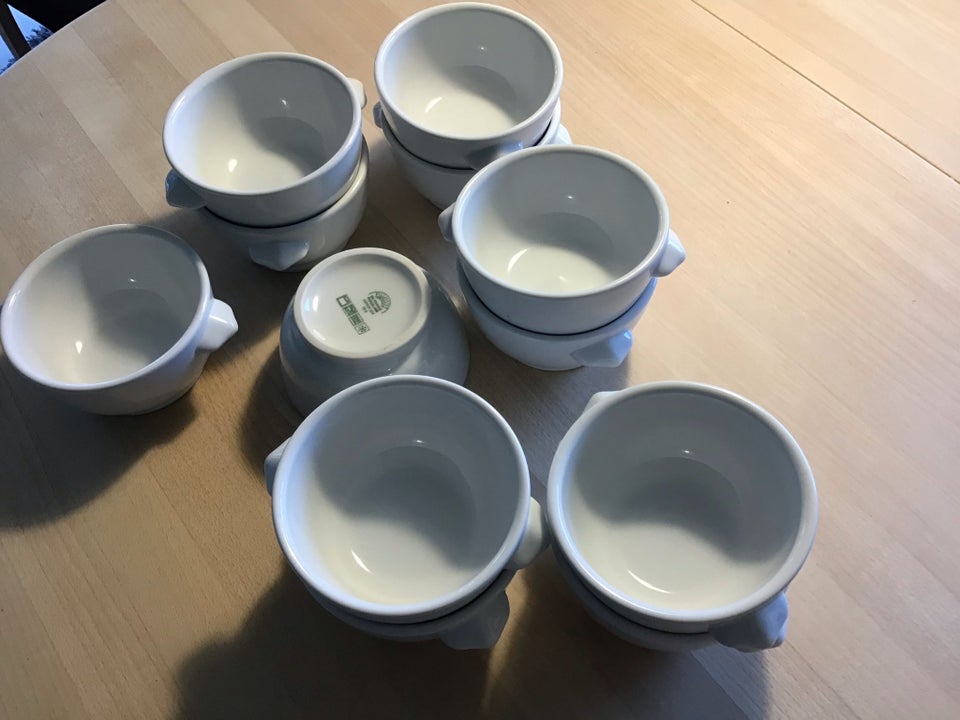 Porcelæn, Suppe skål, Pillivyut