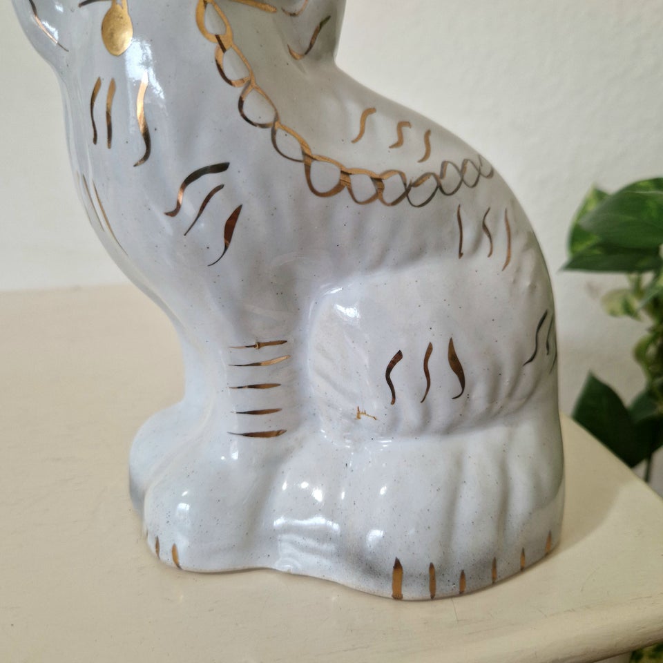 Porcelæn hund