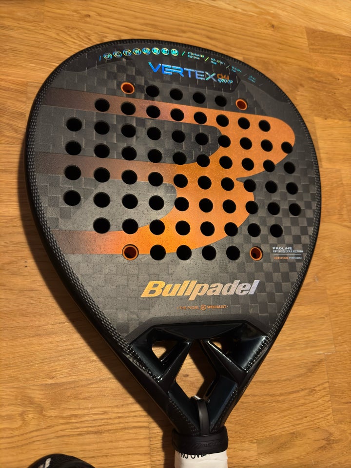 Padel bat, Bulloadel Vertex 04