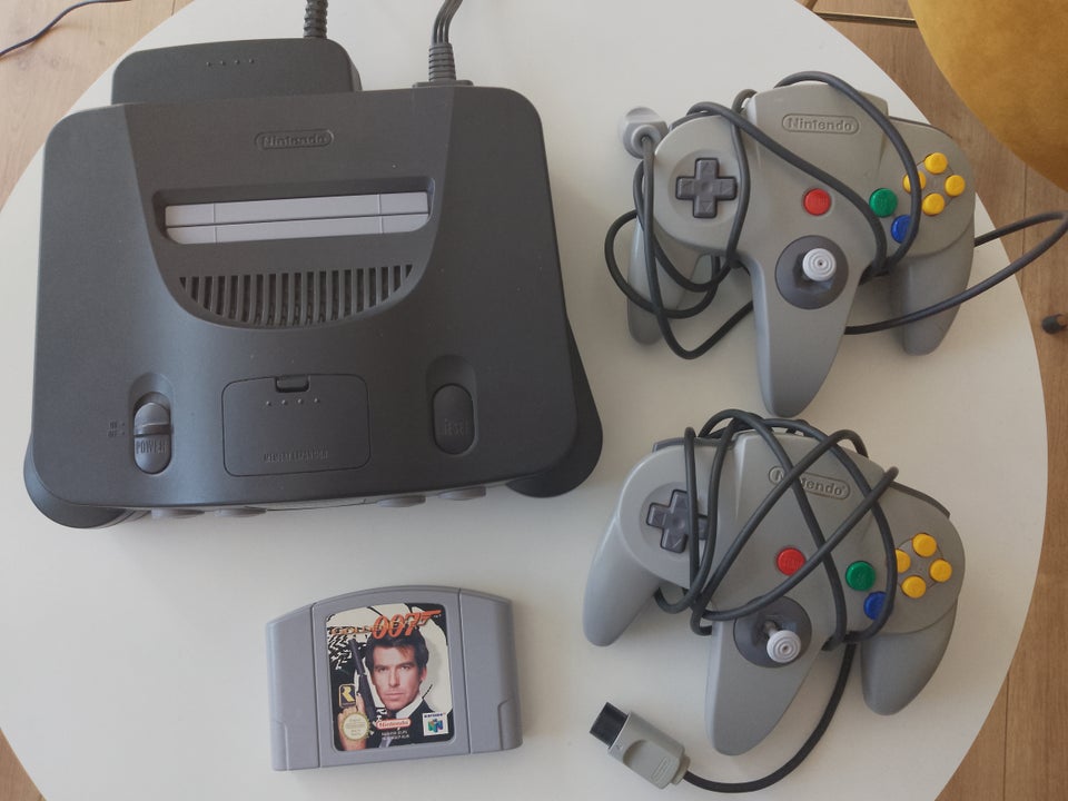 Nintendo 64