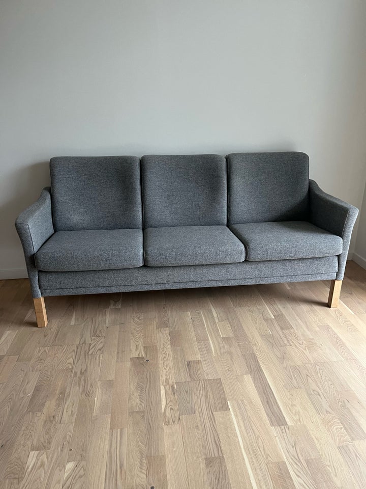 Senior sofa