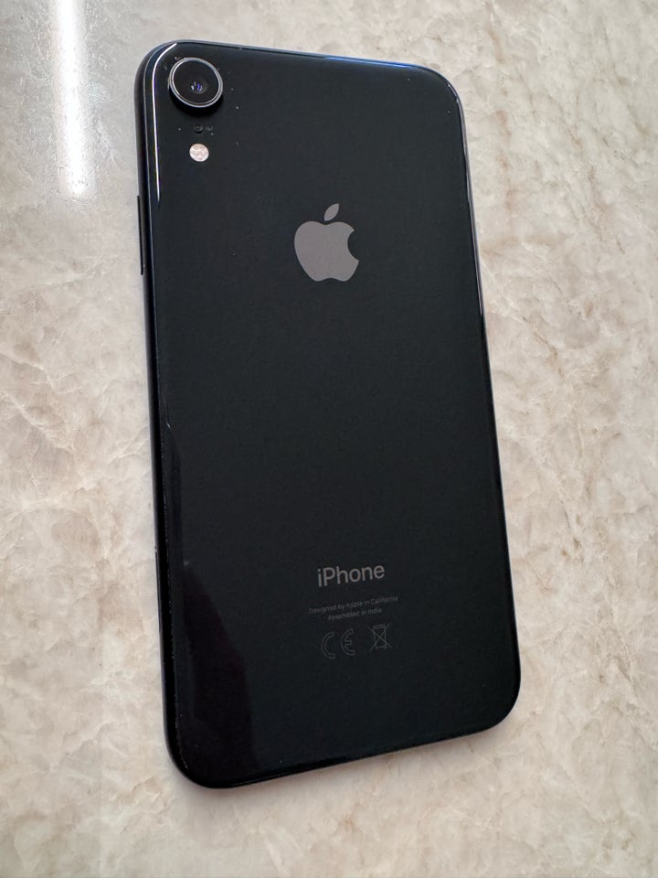 iPhone XR, 64 GB, sort