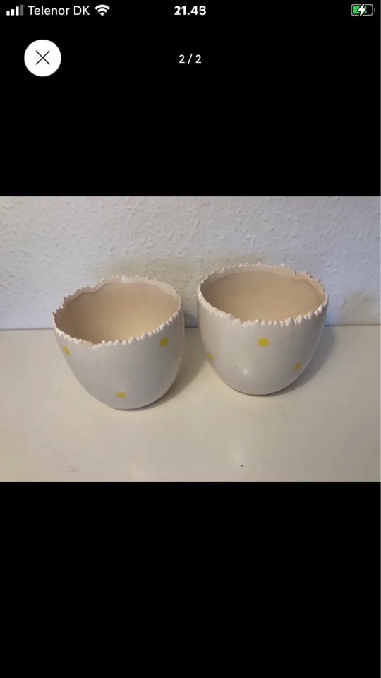Keramik To smukke halve påskeæg