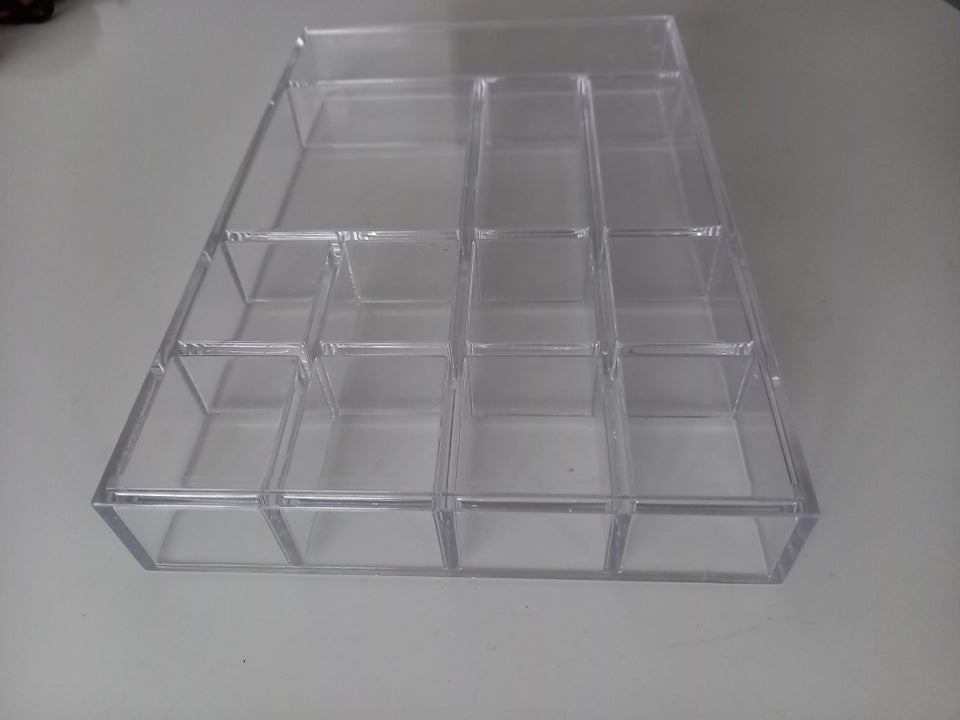 Plexiglaskasse