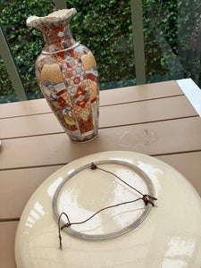 Satsuma fajance- vase og tallerken