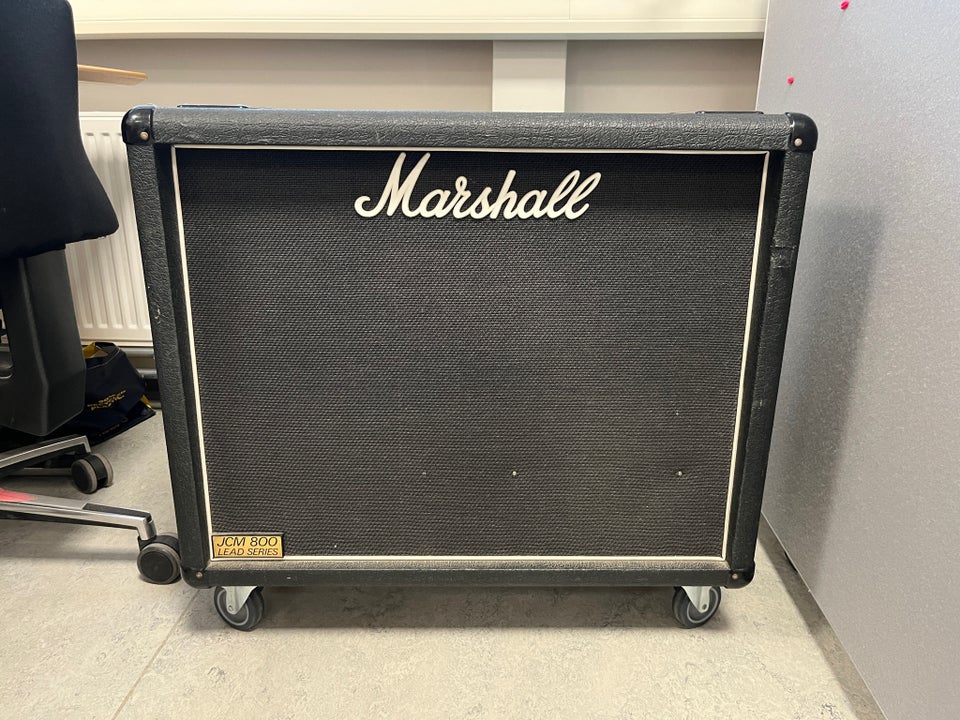 Guitar kabinet , Marshall JCM800