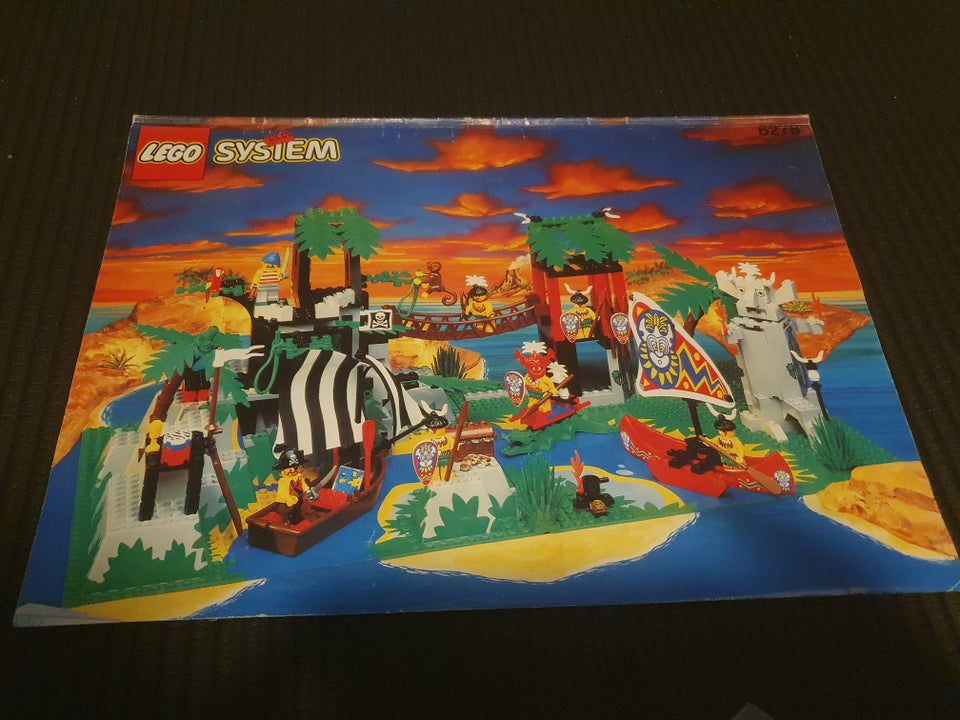 Lego System, 6278 Enchanted Island