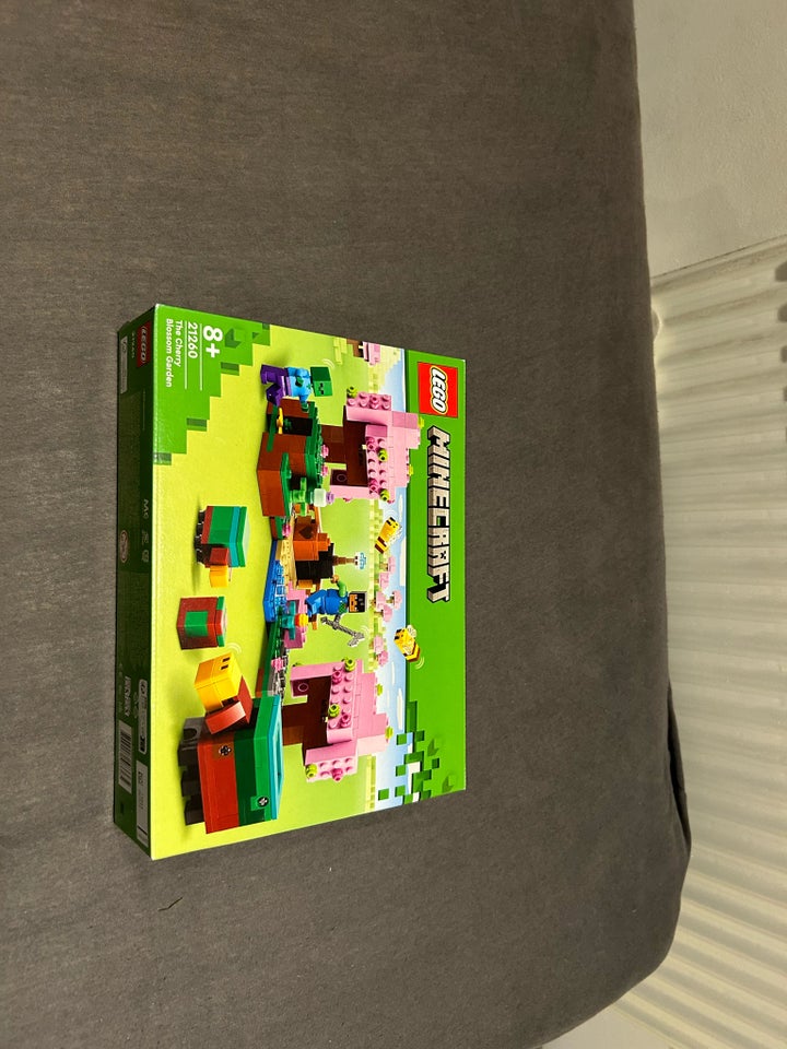 Lego Minecraft, 21260