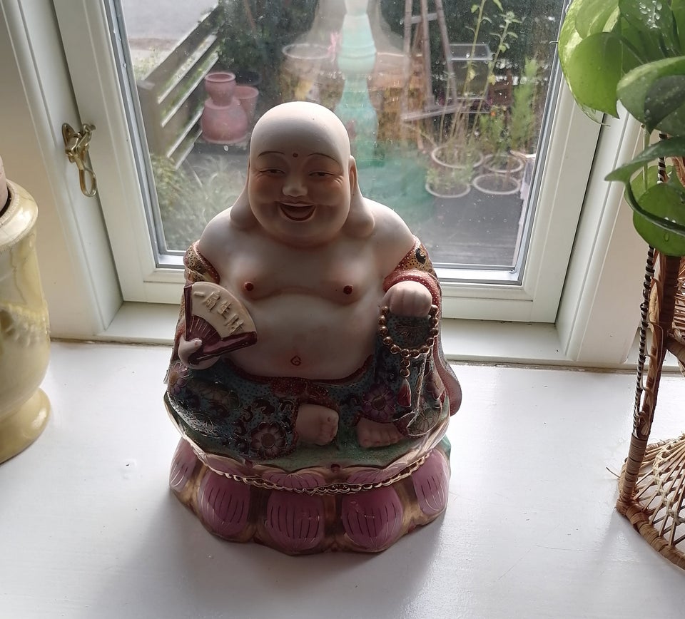 Buddha figur