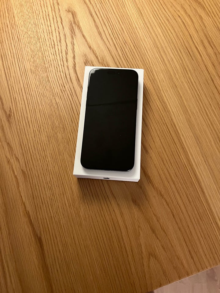 iPhone 15 Pro Max, 256 GB, sort