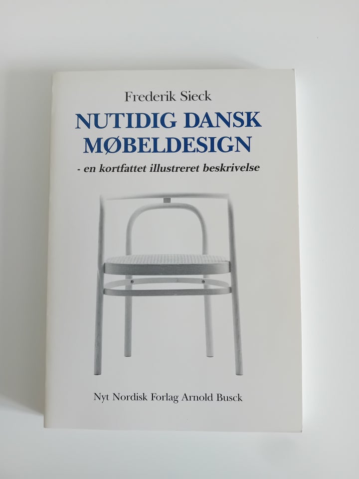 Nutidig dansk møbeldesign