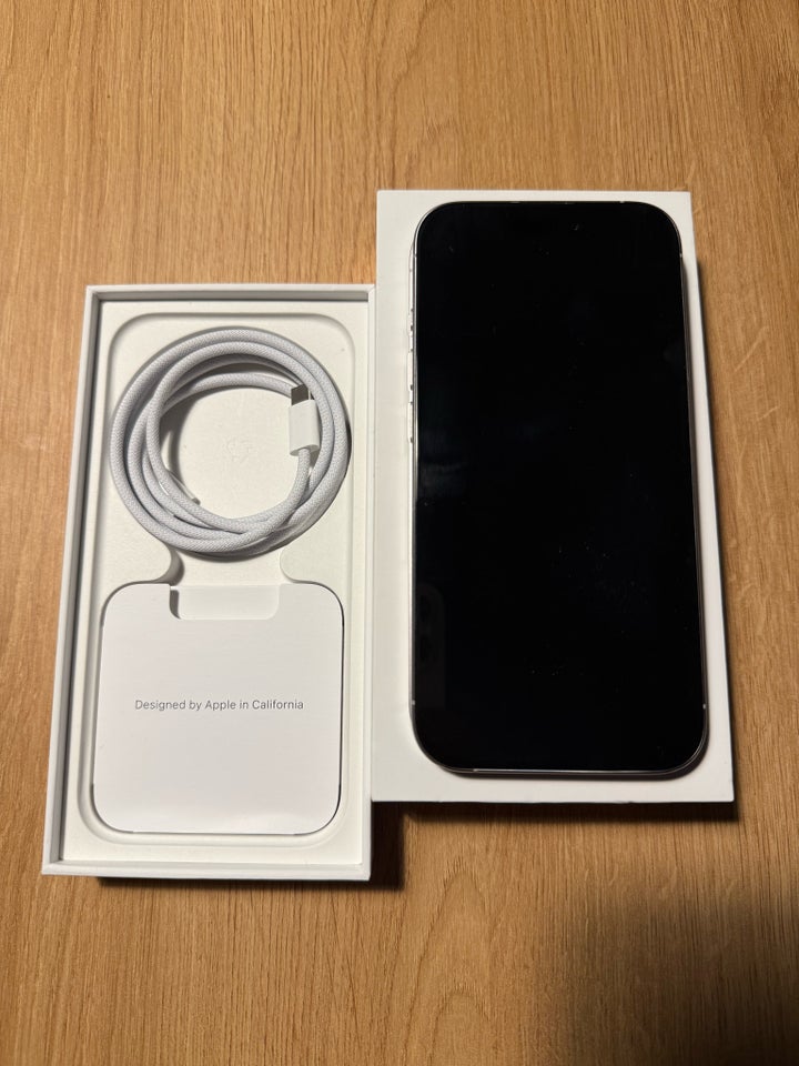 iPhone 15 Pro, 256 GB, hvid