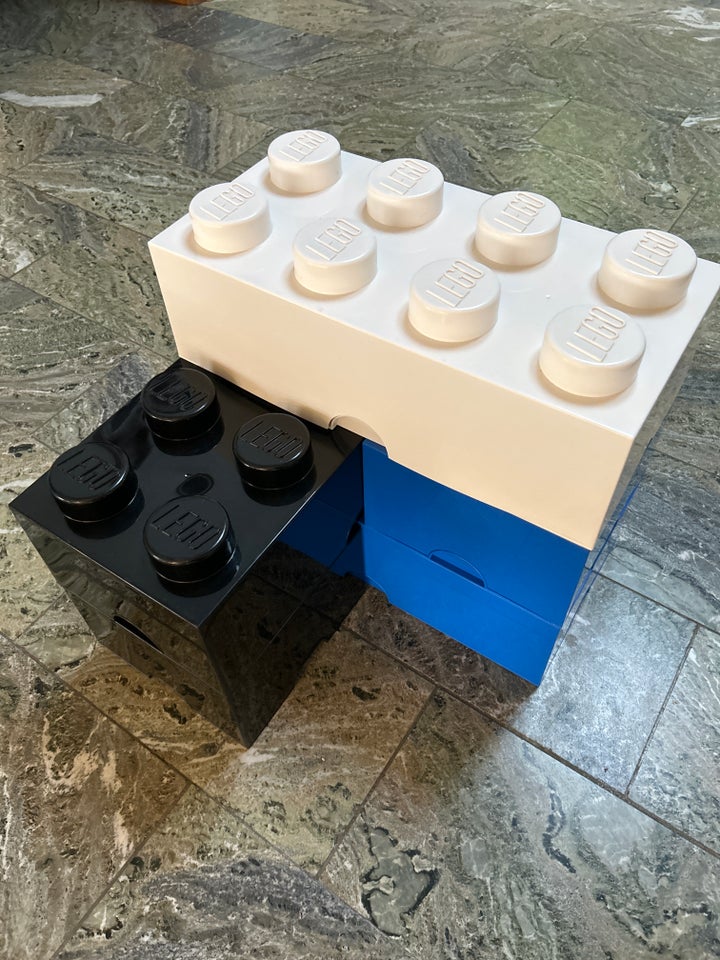 Lego andet, Opbevaringsklodser