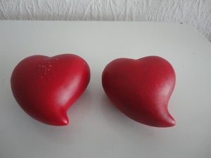 2 røde hjerter ukendt