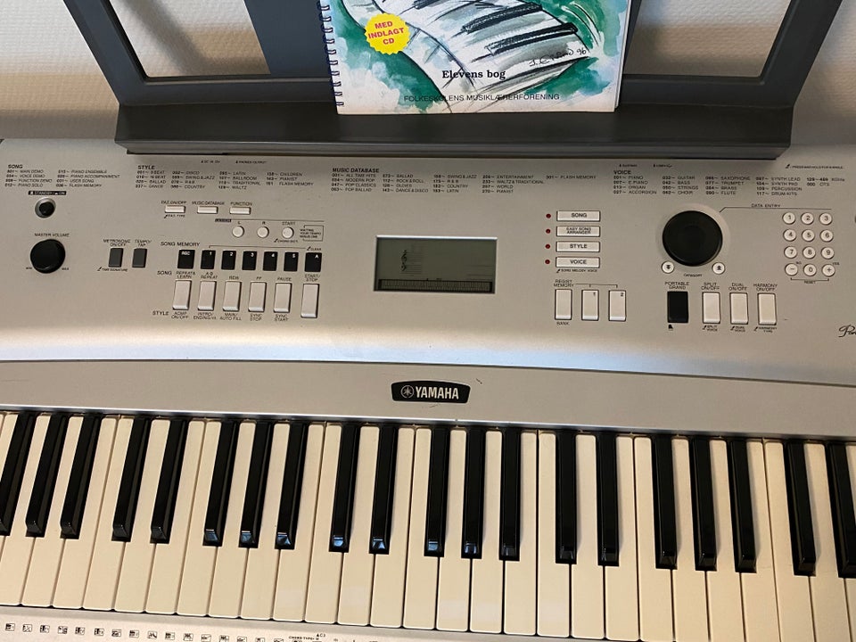 Yamaha keyboard